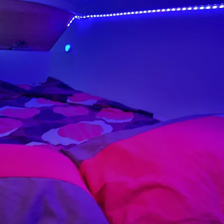 Voilier Au Soleil Levant *